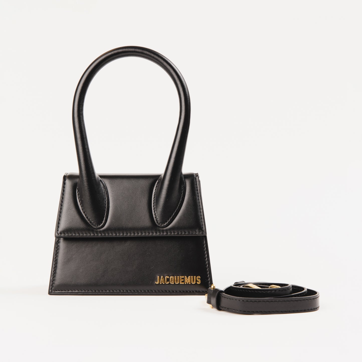 NEW! Le Chiquito Moyen Black