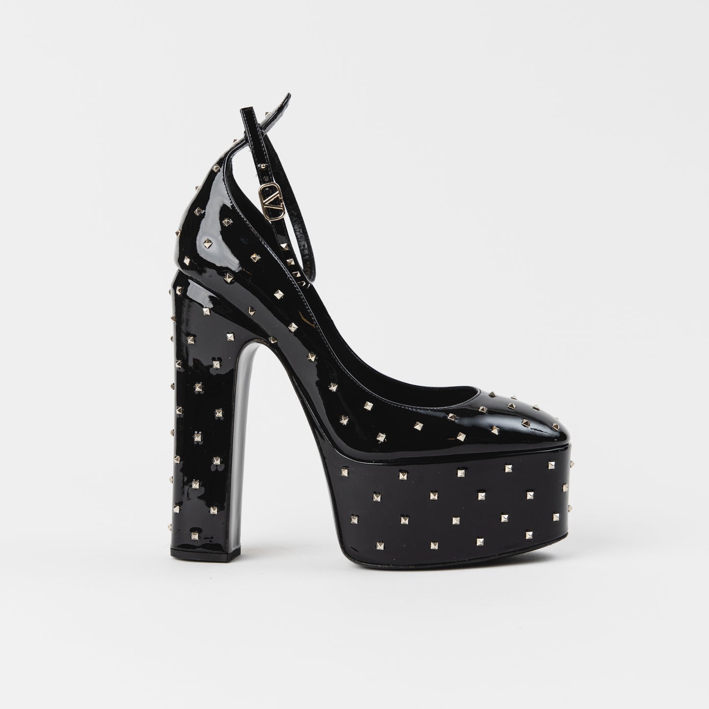 Studded Platform Pumps