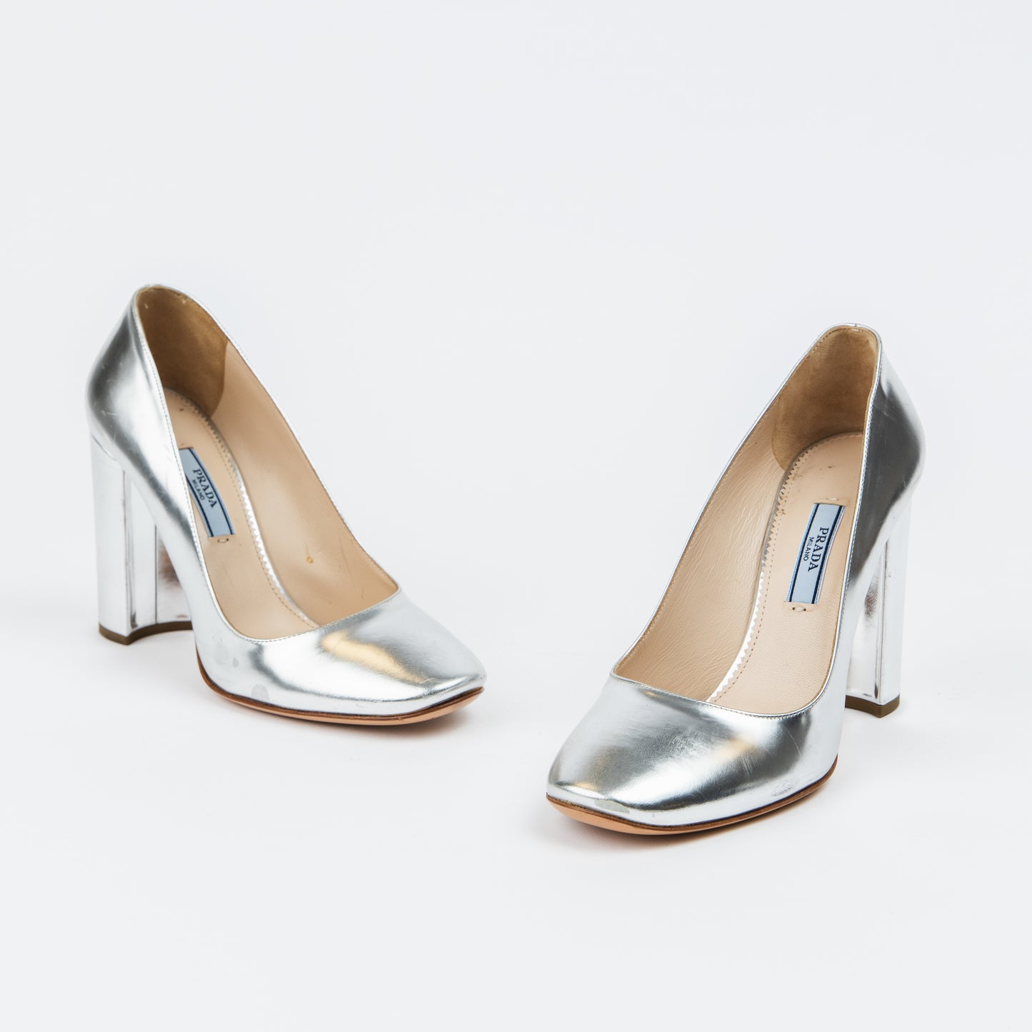 Metallic Pumps